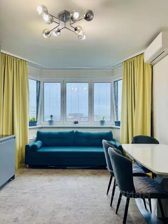 2-к кв. Москва ул. Генерала Белова, 28к3 (58.6 м) - Фото 1