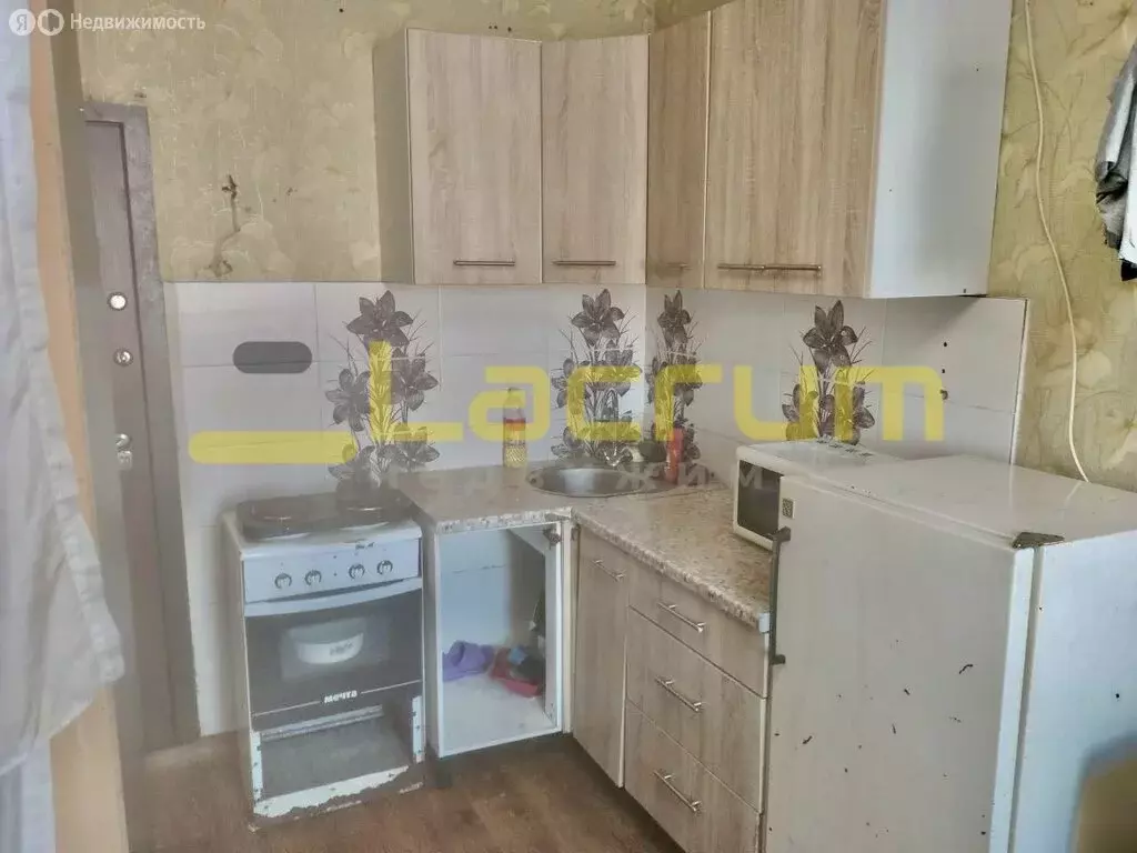 Квартира-студия: Красноярск, проспект Металлургов, 28А (12 м) - Фото 1