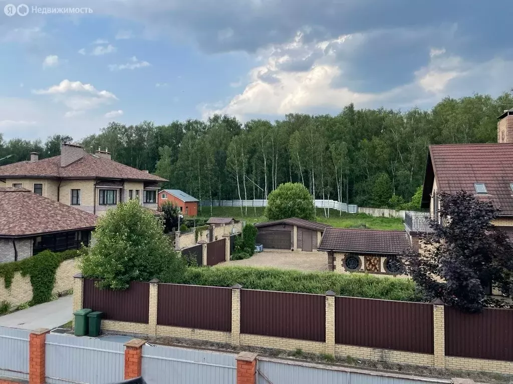 Дом в посёлок Вешки, Берёзовая улица, 78 (389 м) - Фото 1