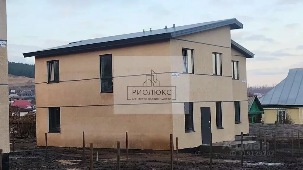 Дом в Башкортостан, Абзелиловский район, Аскаровский сельсовет, с. ... - Фото 2