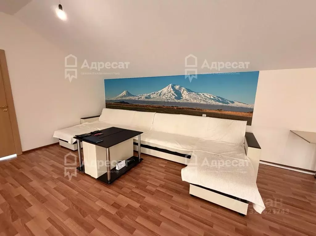 Дом в Волгоградская область, Волгоград ул. Семенова-Тян-Шанского (130 ... - Фото 1