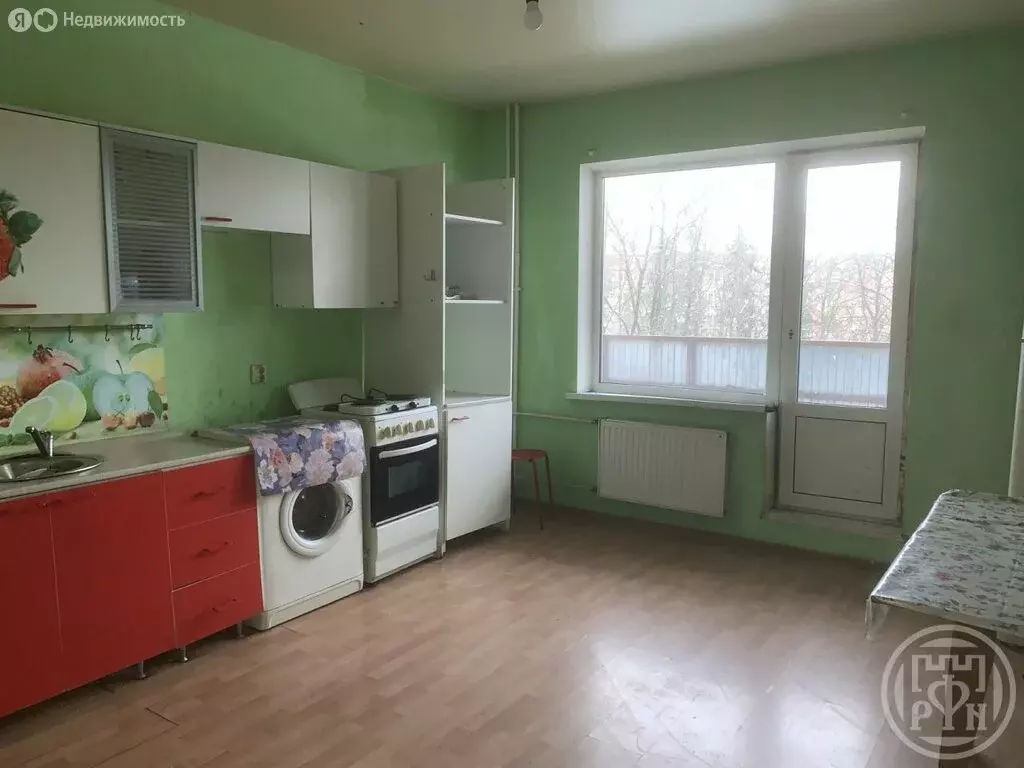 3-комнатная квартира: посёлок Шушары, Московское шоссе, 246 (94.8 м) - Фото 1