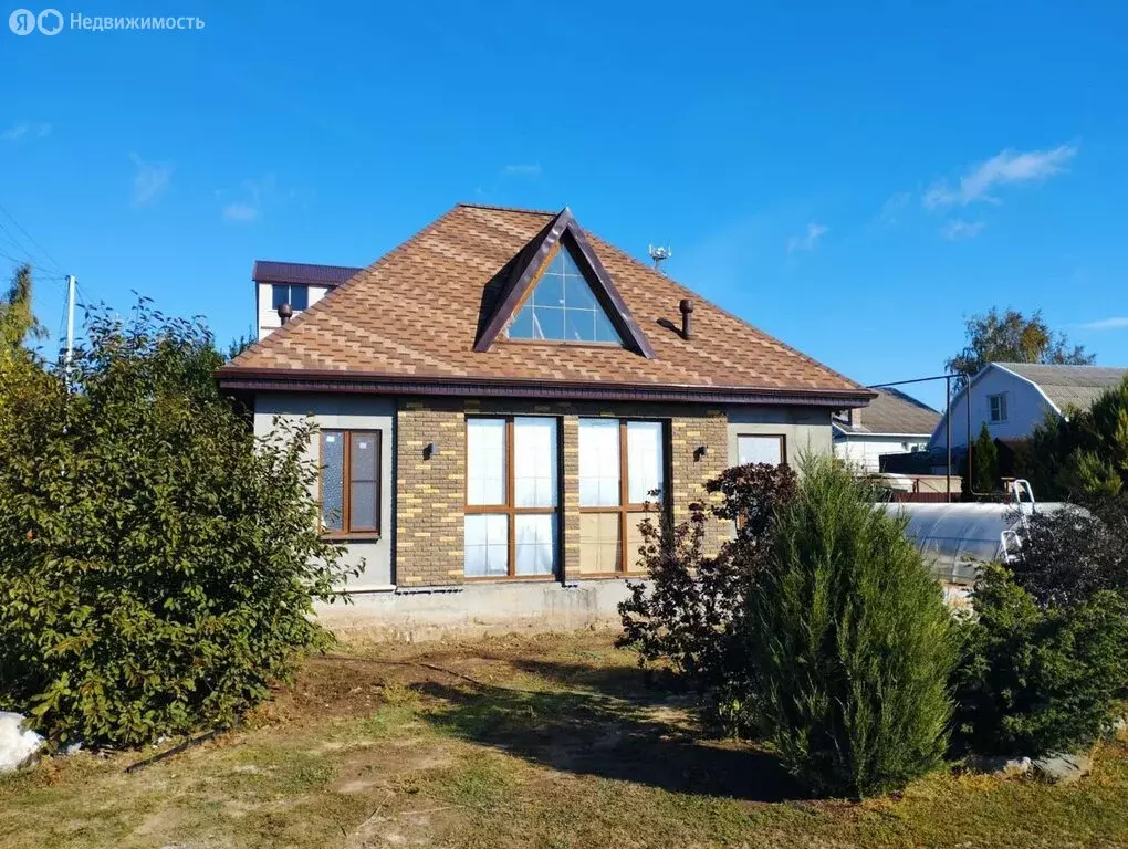 Дом в Цимлянск, Красноармейская улица (115 м) - Фото 1