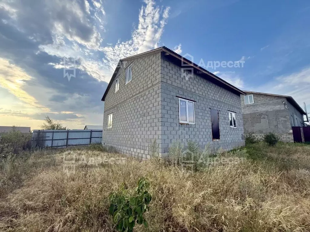 Дом в Волгоградская область, Волгоград Рабочий поселок Водстрой тер., ... - Фото 1