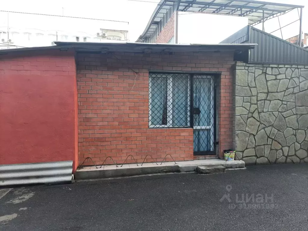 Дом в Северная Осетия, Владикавказ Безымянный пер., 6 (25 м) - Фото 1