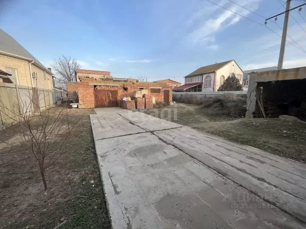 Участок в Астраханская область, Астрахань ул. Адмирала Нахимова (4.1 ... - Фото 0