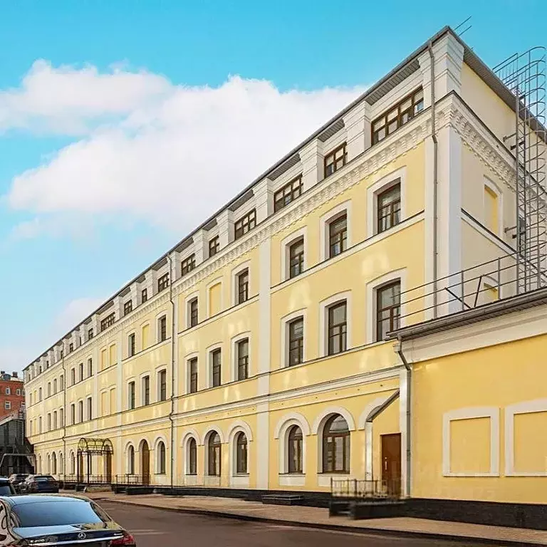 Торговая площадь в Москва Софийская наб., 34С6 (2212 м) - Фото 1