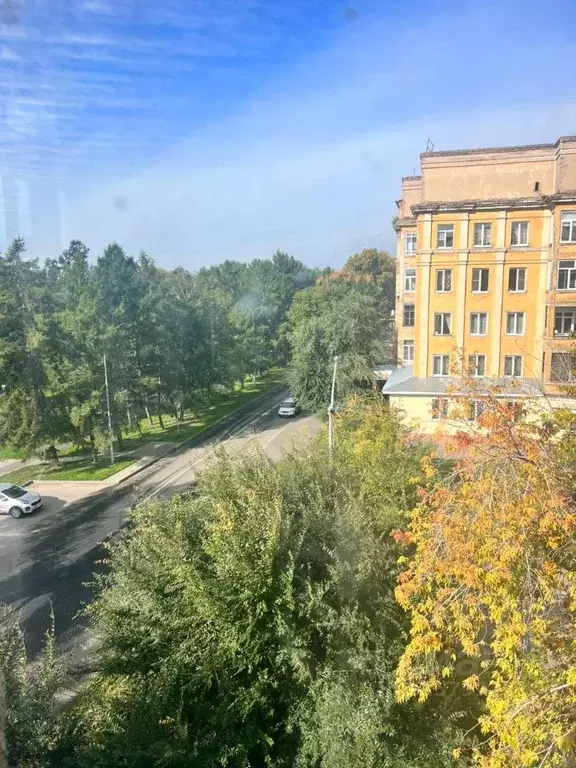 3-к кв. Кемеровская область, Кемерово Севастопольская ул., 2 (76.9 м) - Фото 0