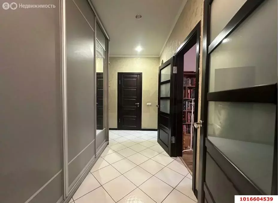 2-комнатная квартира: посёлок Берёзовый, 2-я Целиноградская улица, 38 ... - Фото 1