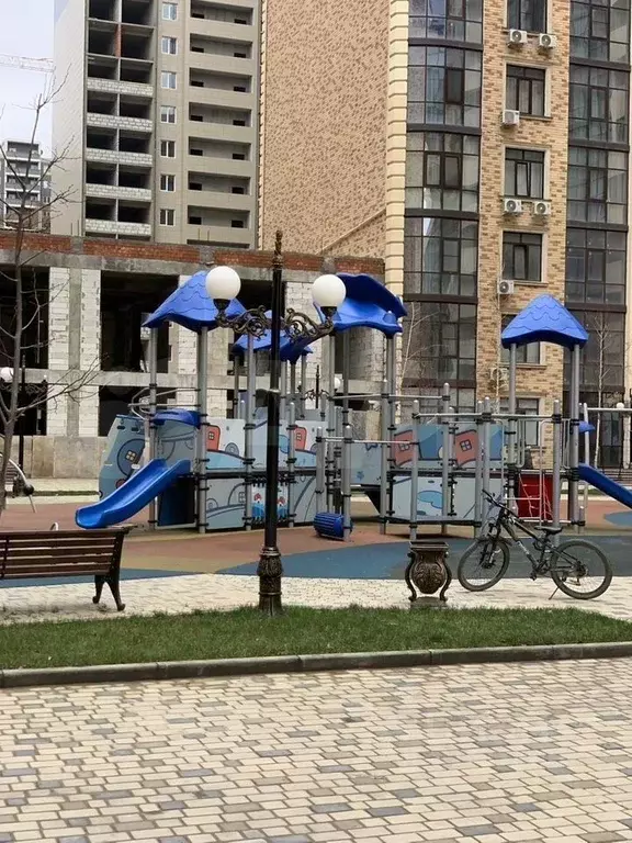 2-к кв. Дагестан, Махачкала ул. Времена Года (70.0 м) - Фото 1