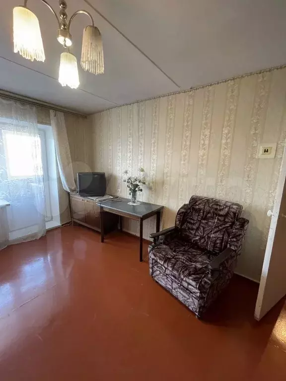1-к. квартира, 38 м, 4/9 эт. - Фото 1