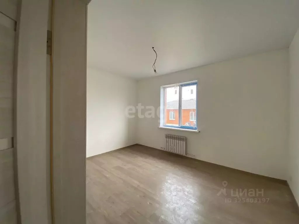 Дом в Воронежская область, Семилукский район, с. Девица Кольцовская ... - Фото 1