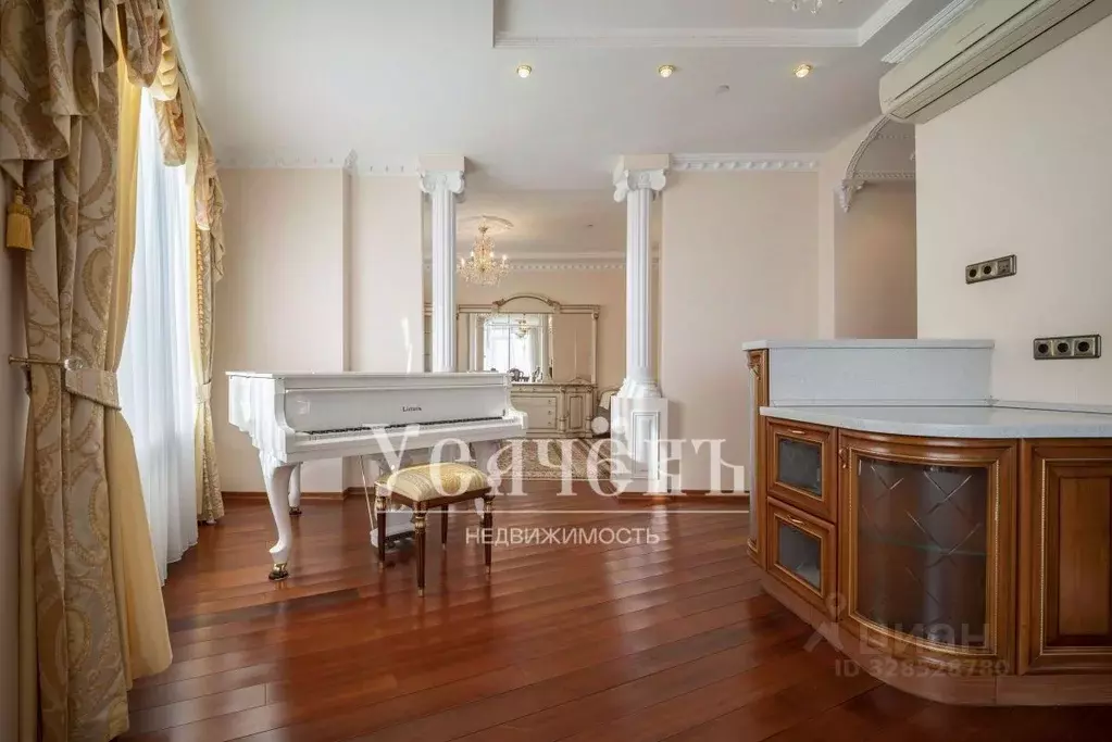 3-к кв. Москва Мосфильмовская ул., 70к2 (144.0 м) - Фото 1