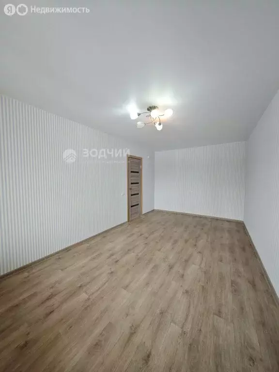 1-комнатная квартира: Канаш, улица Свободы, 28 (33.4 м) - Фото 2