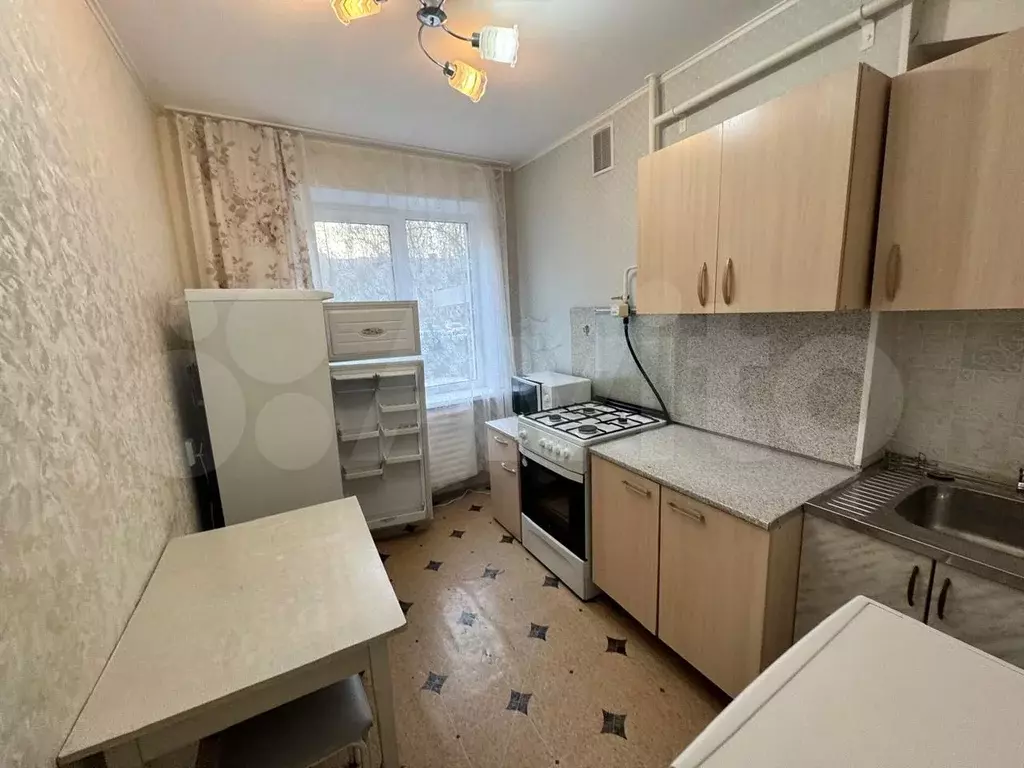 2-к. квартира, 47 м, 1/9 эт. - Фото 0