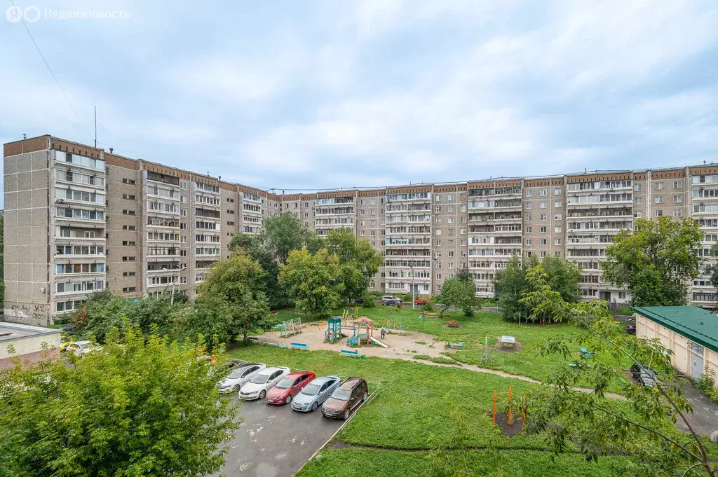 2-комнатная квартира: Екатеринбург, улица 40-летия Октября, 73 (48 м) - Фото 1