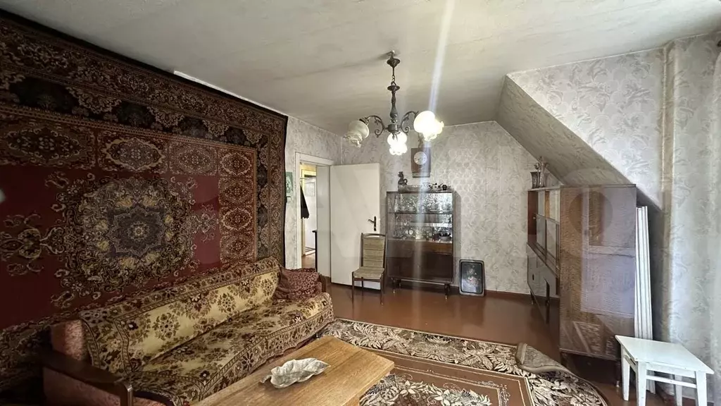 3-к. квартира, 70 м, 2/2 эт. - Фото 1