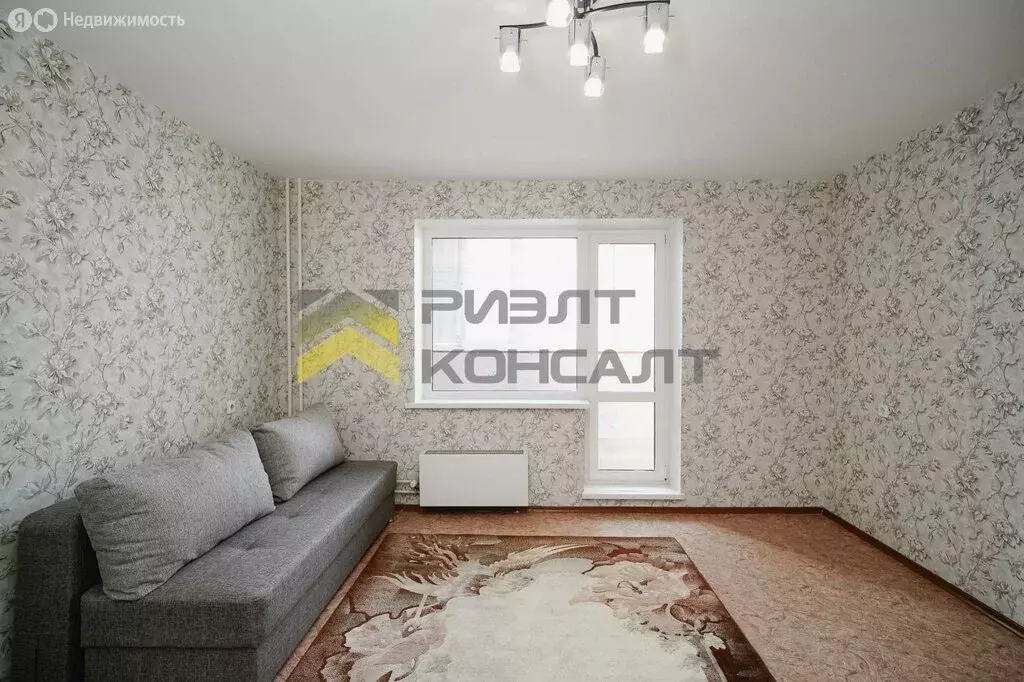 1-комнатная квартира: Омск, улица Орджоникидзе, 274 (48 м) - Фото 1