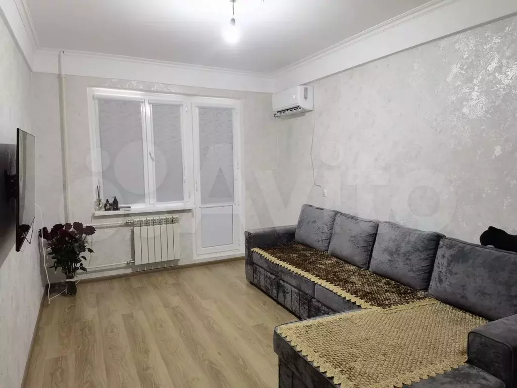 1-к. квартира, 50 м, 10/10 эт. - Фото 0