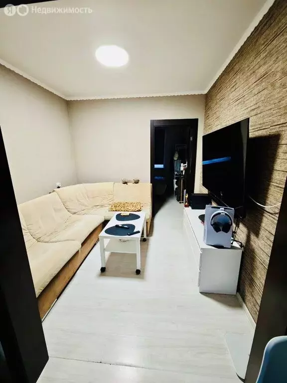 3-комнатная квартира: Красноярск, улица Карамзина, 30 (45.6 м) - Фото 2