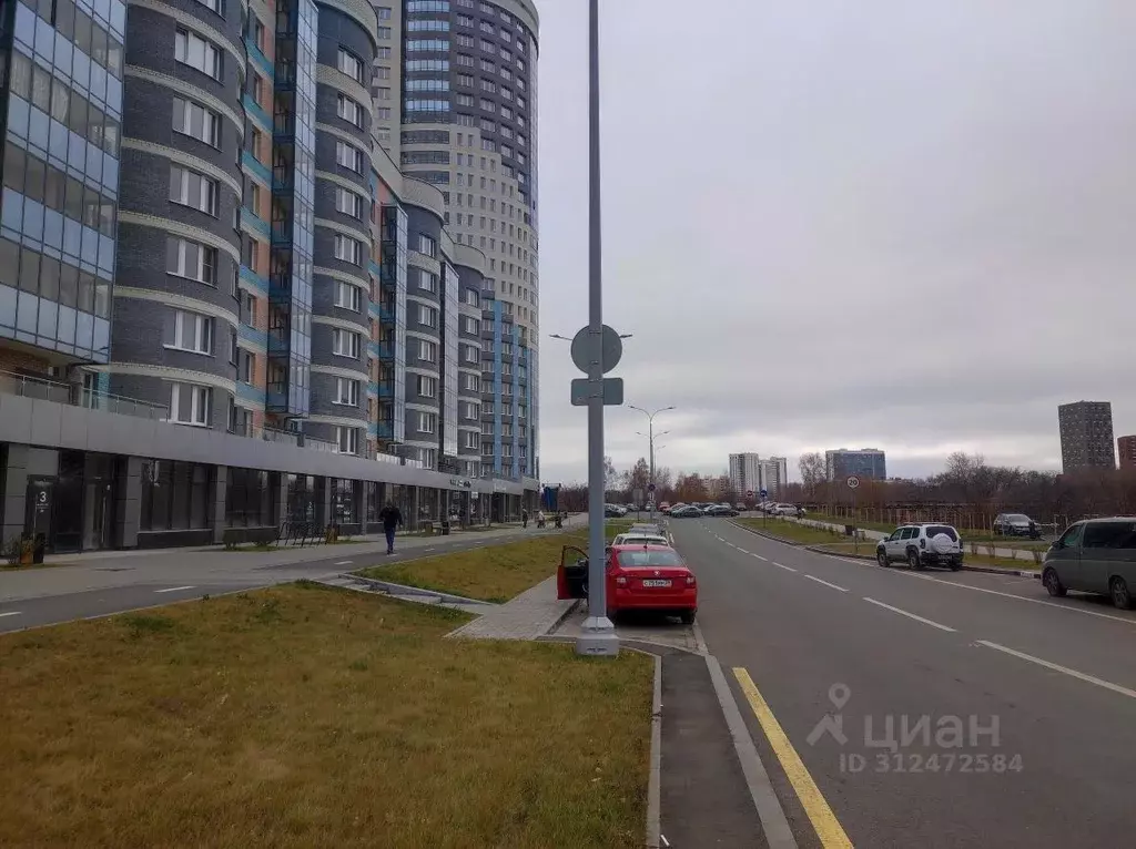 Помещение свободного назначения в Свердловская область, Екатеринбург ... - Фото 1
