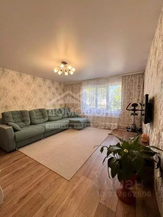 Дом в Омская область, Марьяновка рп ул. Национальная (74 м) - Фото 0