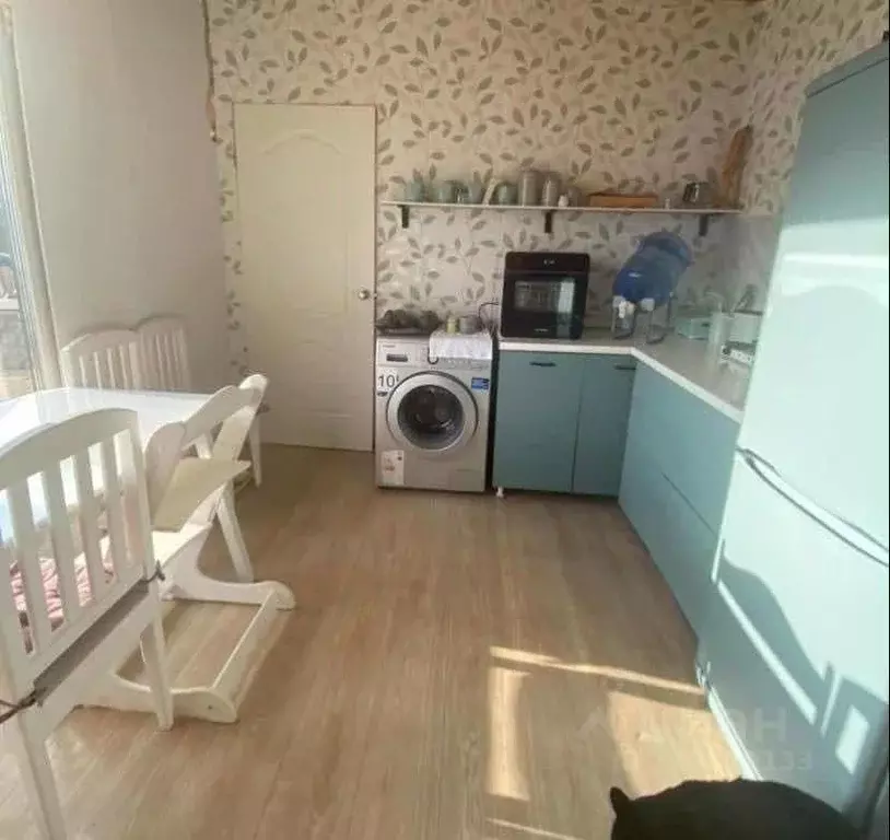 Дом в Саха (Якутия), Якутск ул. Винокурова (50 м) - Фото 1