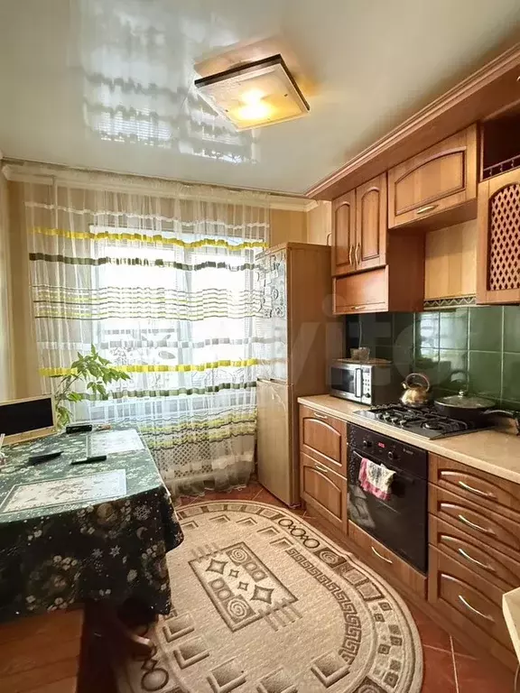 3-к. квартира, 60 м, 2/9 эт. - Фото 0