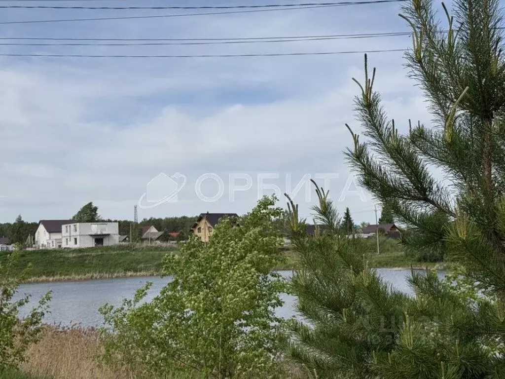 Участок в Тюменская область, Тюменский район, д. Ушакова Зеленая ул. ... - Фото 0