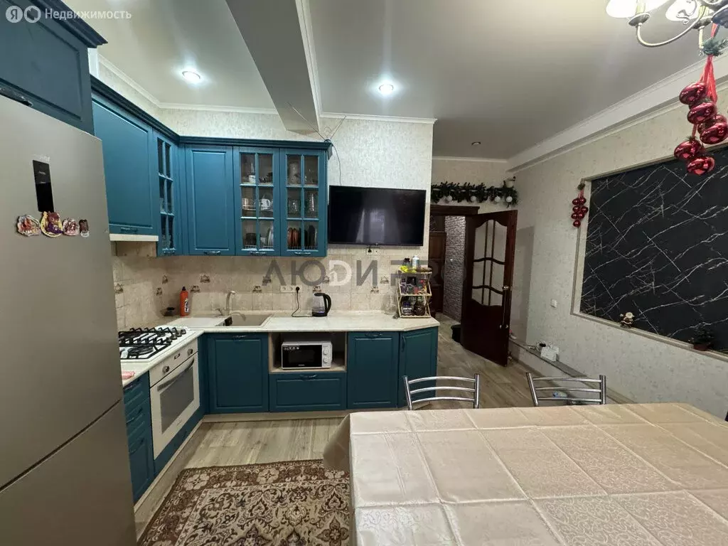 Дом в Балаково, Крестьянская улица, 14 (282.7 м) - Фото 1