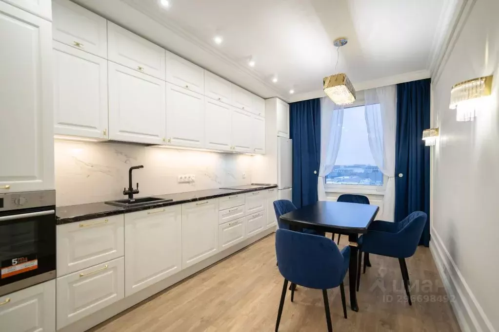 3-к кв. Санкт-Петербург Богатырский просп., 2А (84.0 м) - Фото 0