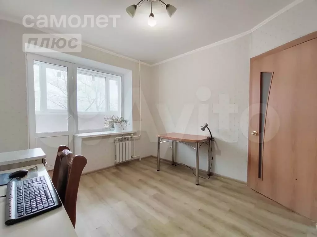 1-к. квартира, 30м, 4/10эт. - Фото 0