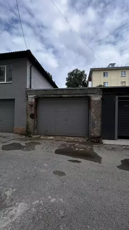 Гараж в Свердловская область, Екатеринбург ул. Луначарского, 31 (50 м) - Фото 0