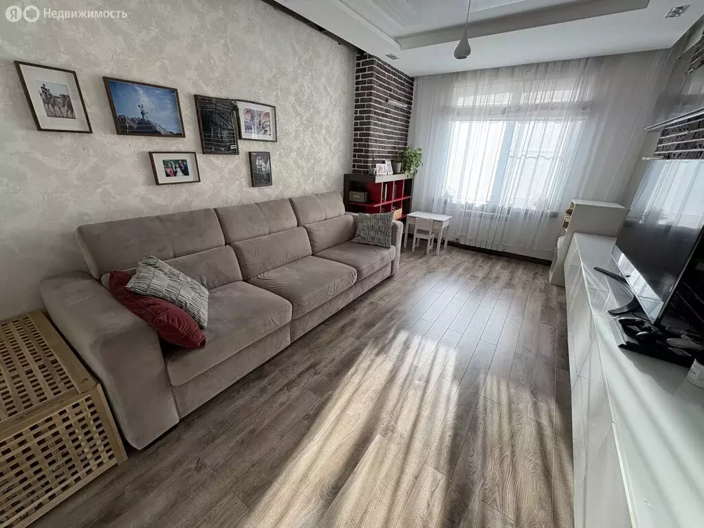 2-комнатная квартира: Екатеринбург, улица Вильгельма де Геннина, 31 ... - Фото 1