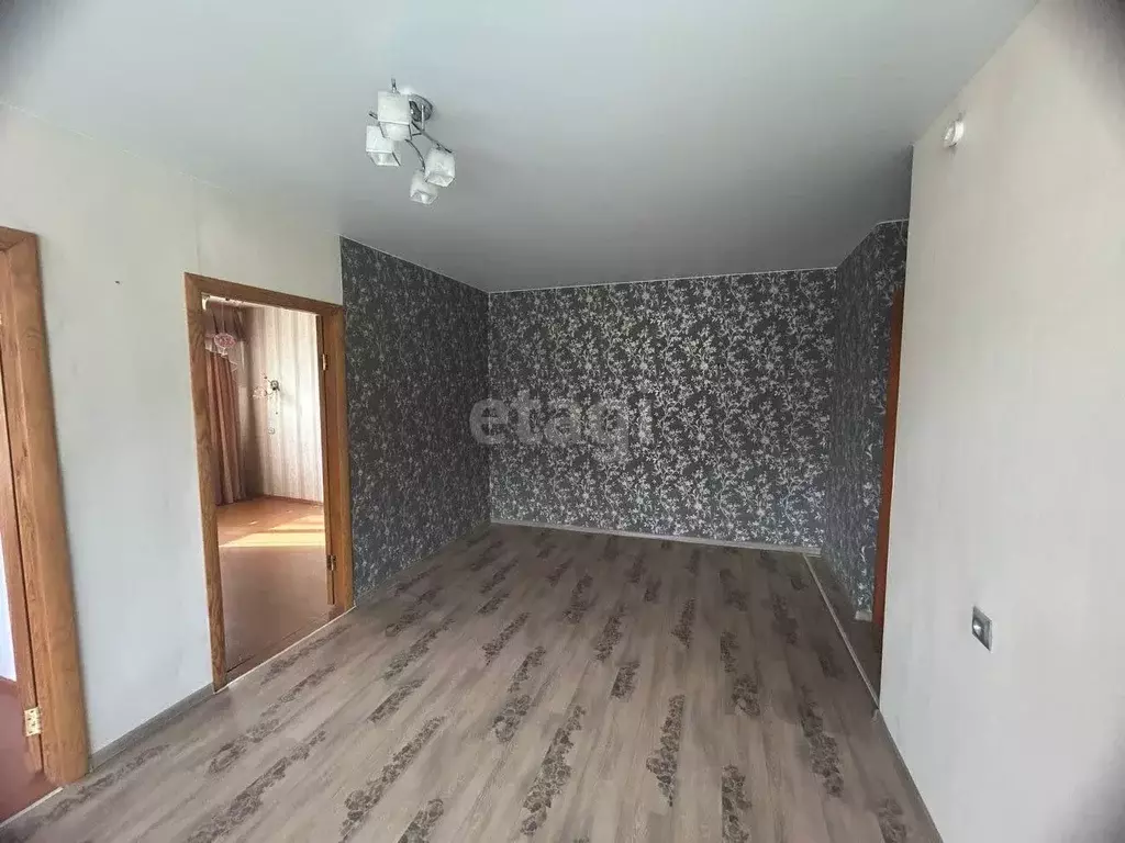 Квартира, 4 комнаты, 60.4 м - Фото 0