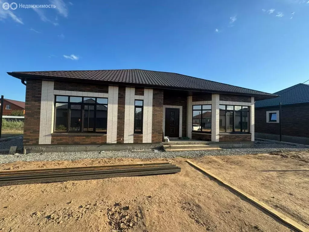 Дом в село Растопуловка, Зелёная улица, 5 (116 м) - Фото 1