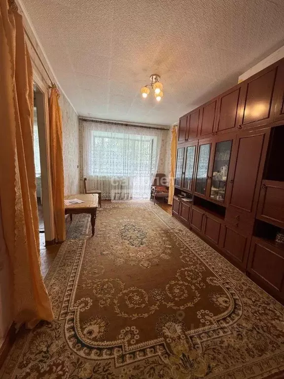 2-к кв. Свердловская область, Серов ул. Мира, 16 (40.9 м) - Фото 0