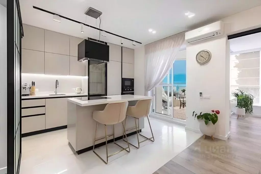 2-к кв. Краснодарский край, Сочи Центральный мкр, ул. Первомайская, 19 ... - Фото 2