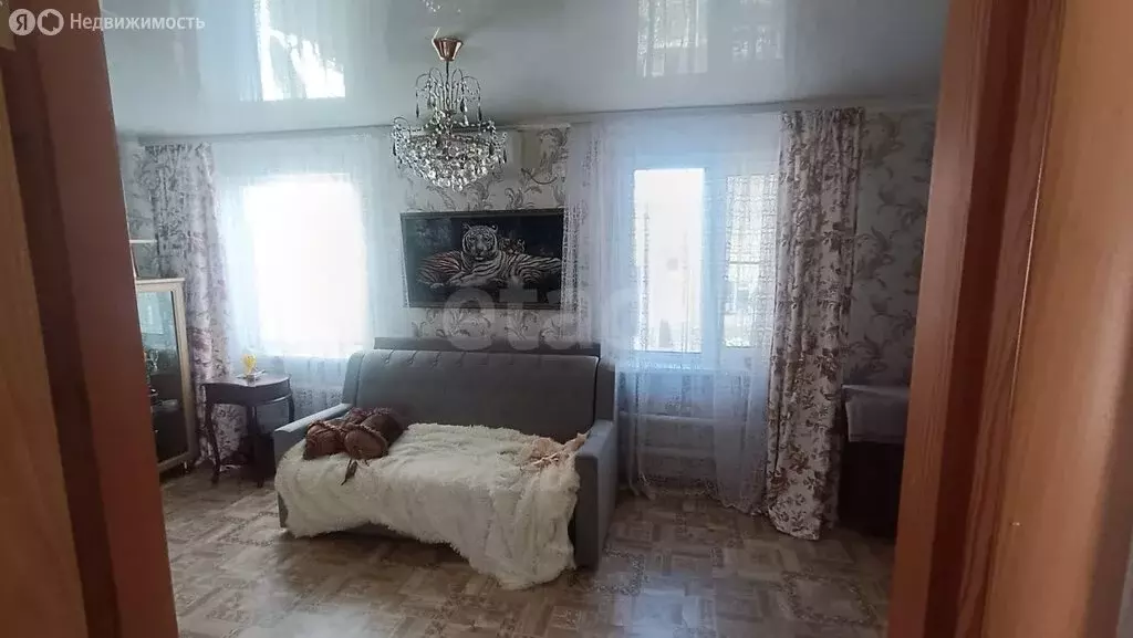 Дом в село Репное, Октябрьская улица (48 м) - Фото 1