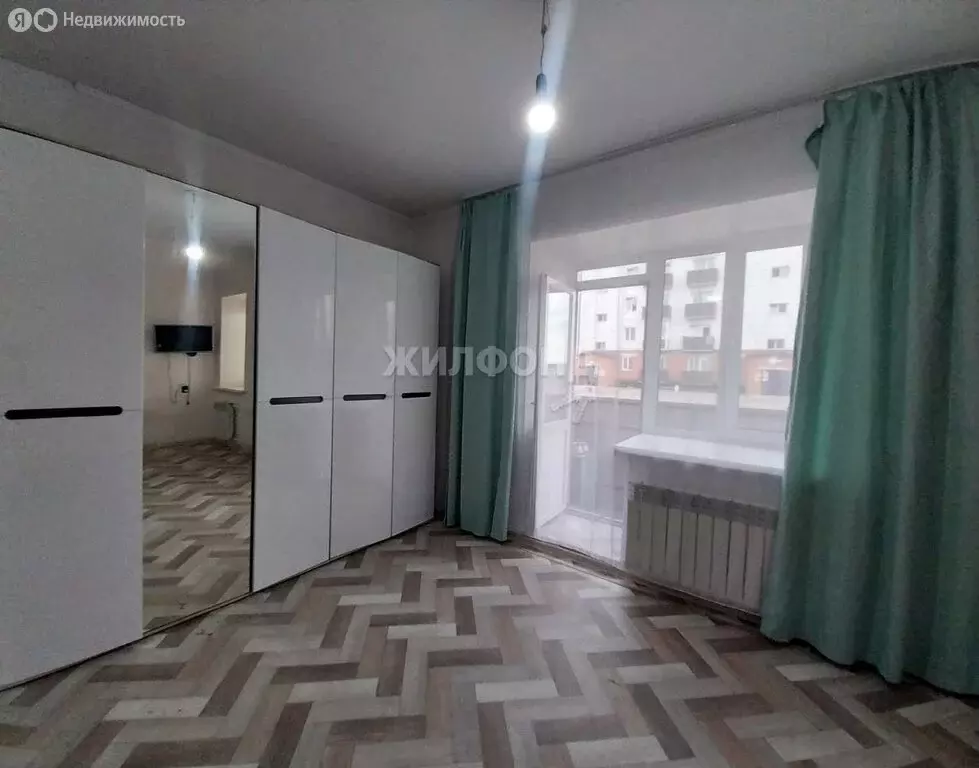 1-комнатная квартира: Кызыл, Иркутская улица, 3 (29.7 м) - Фото 0