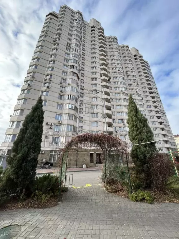 2-к кв. Волгоградская область, Волгоград ул. Маршала Чуйкова, 55 (93.0 ... - Фото 1