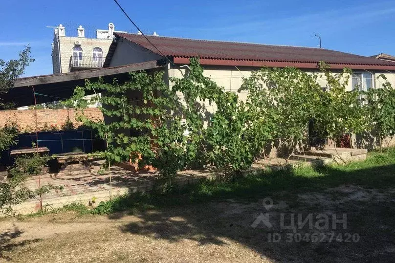 Дом в Крым, Феодосия городской округ, с. Береговое ул. Волошина, 6 ... - Фото 0