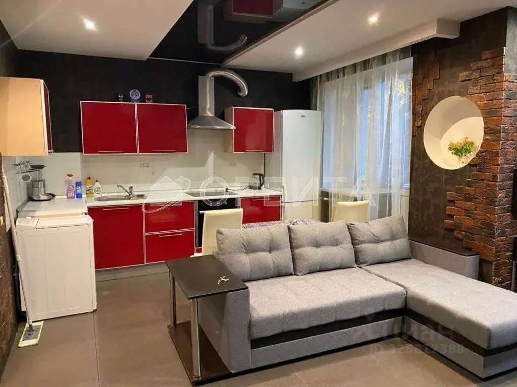 1-к кв. Тюменская область, Тюмень ул. Клары Цеткин, 61к1 (39.2 м) - Фото 1