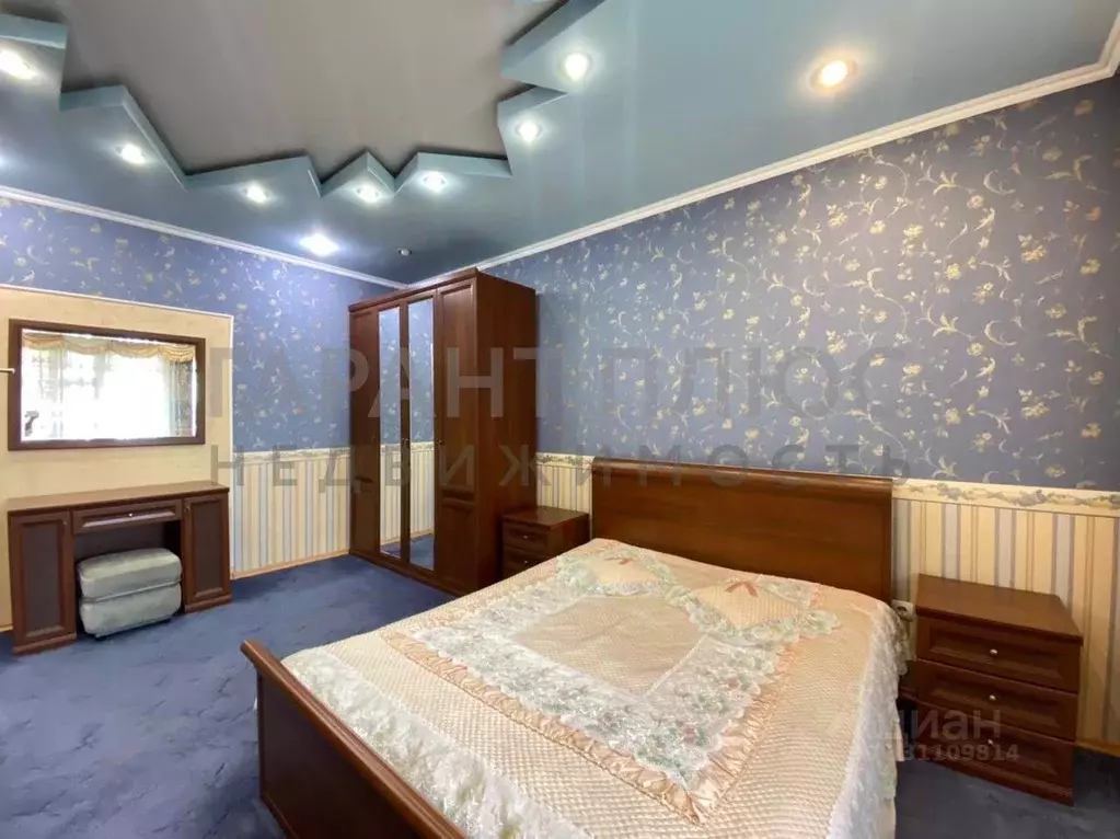 2-к кв. Липецкая область, Липецк ул. М.И. Неделина, 15А (60.0 м) - Фото 1