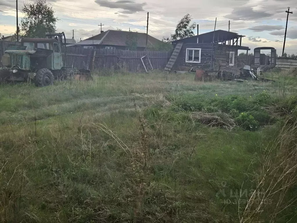 Участок в Хакасия, Усть-Абаканский район, д. Чапаево ул. Мира, 96 (7.0 ... - Фото 0