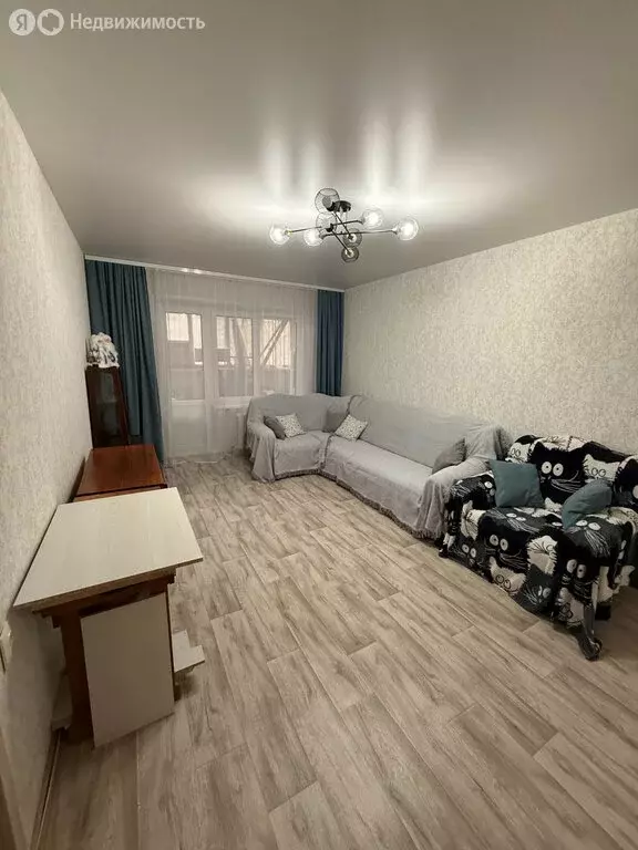 2-комнатная квартира: Астрахань, улица Бабаевского, 29 (60 м) - Фото 1