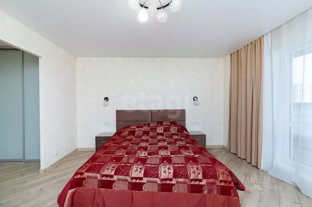 1-к кв. Курганская область, Курган Заозерный жилрайон, 4-й мкр, 12А ... - Фото 1