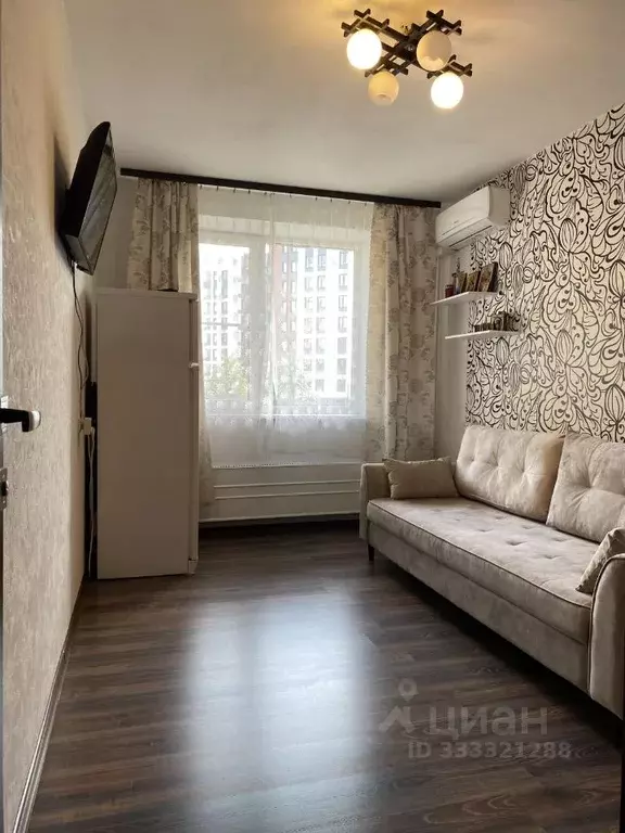 Комната Москва ул. Николая Старостина, 5 (14.0 м) - Фото 1