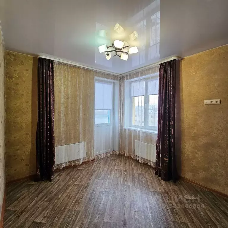 1-к кв. Нижегородская область, Нижний Новгород Народная ул., 56 (27.0 ... - Фото 0