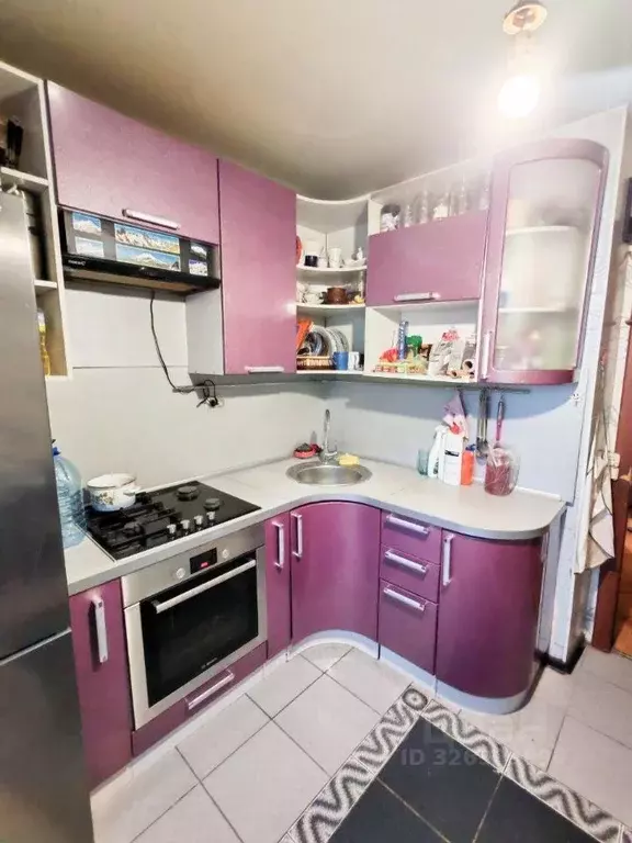 3-к кв. Ленинградская область, Гатчина ул. Авиатриссы Зверевой, 20к1 ... - Фото 1